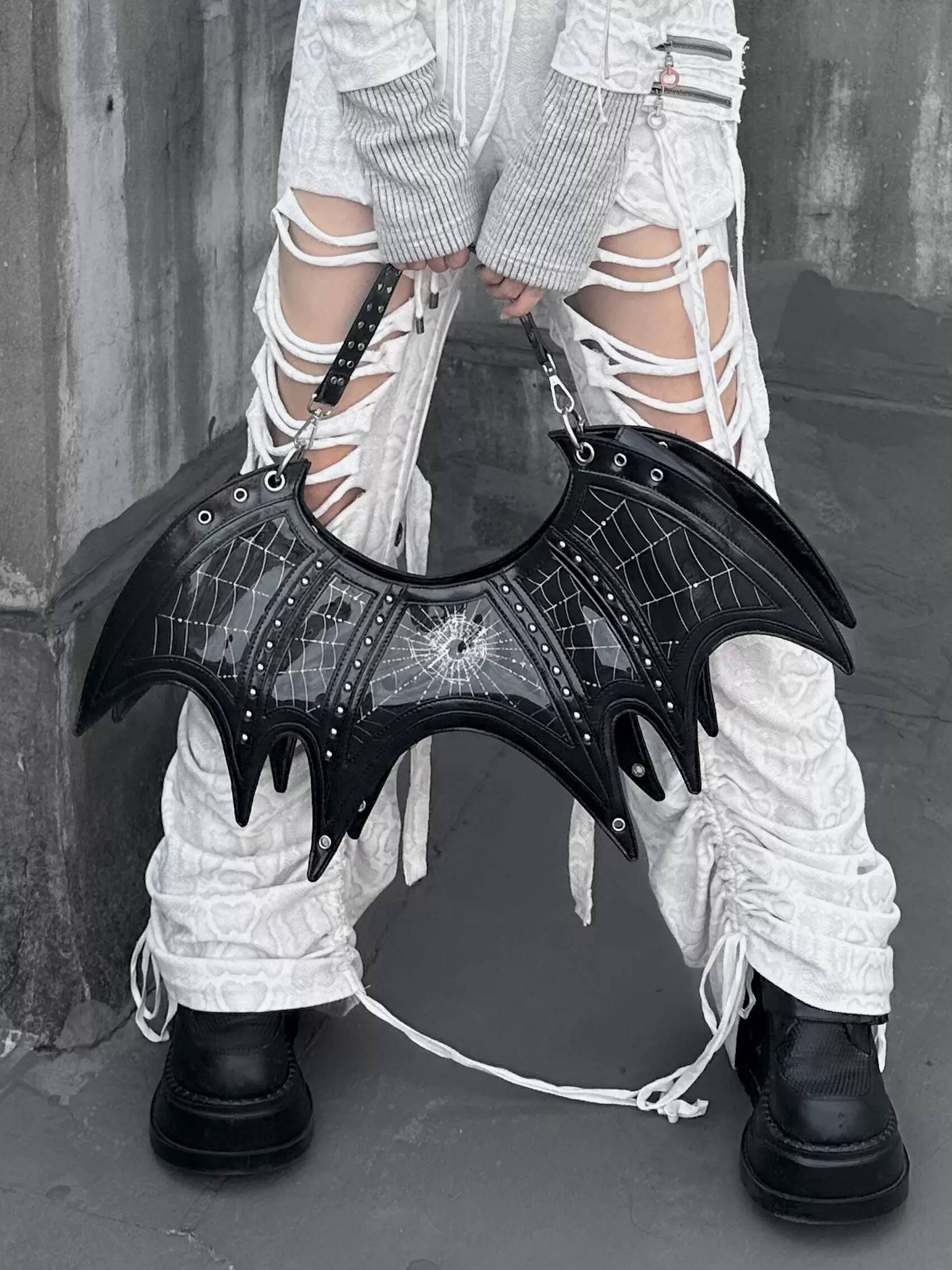 Sac à bandoulière messager got - Street Fashion Goth avis et prix